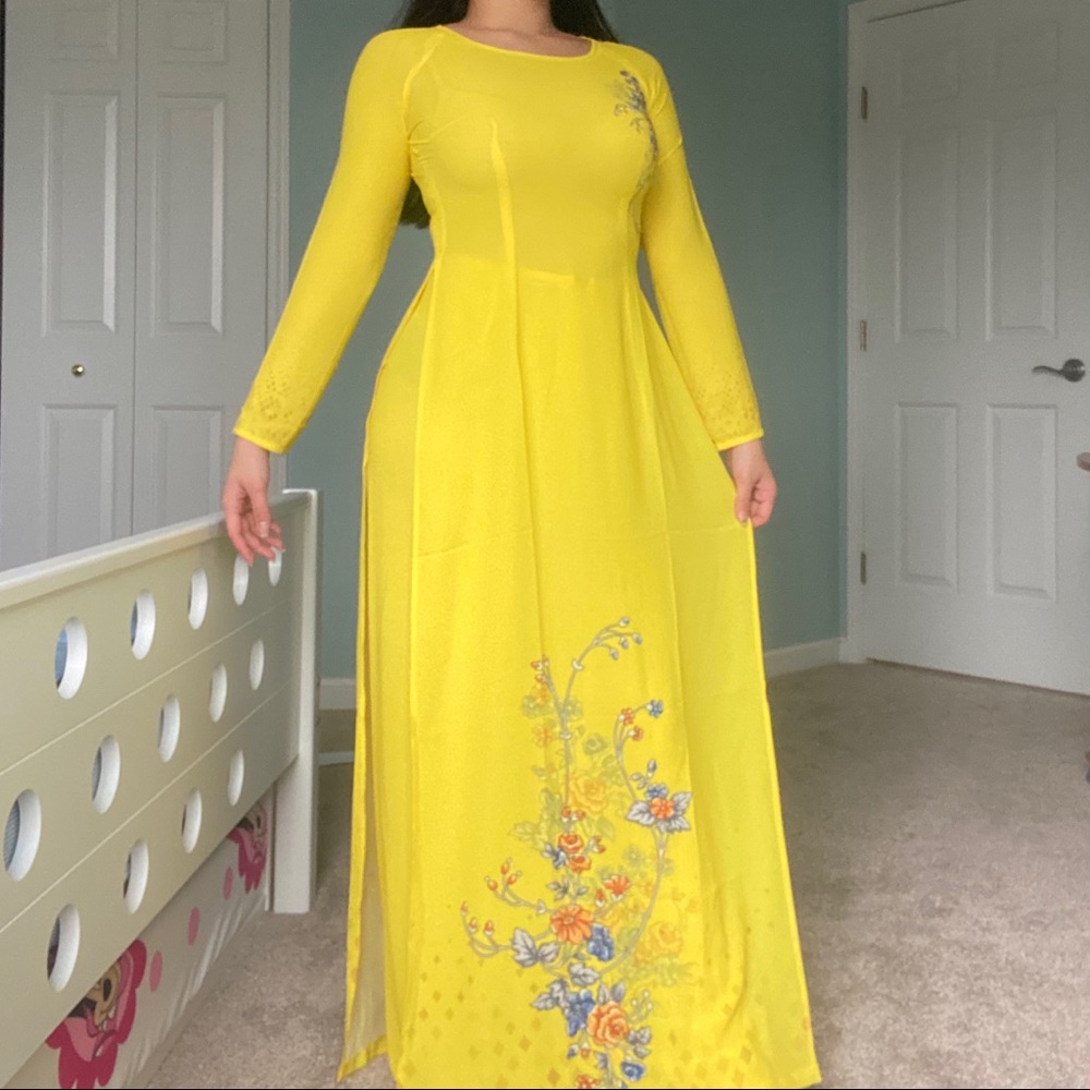✨Vietnamese Ao Dai Dress Floral Formal Gown